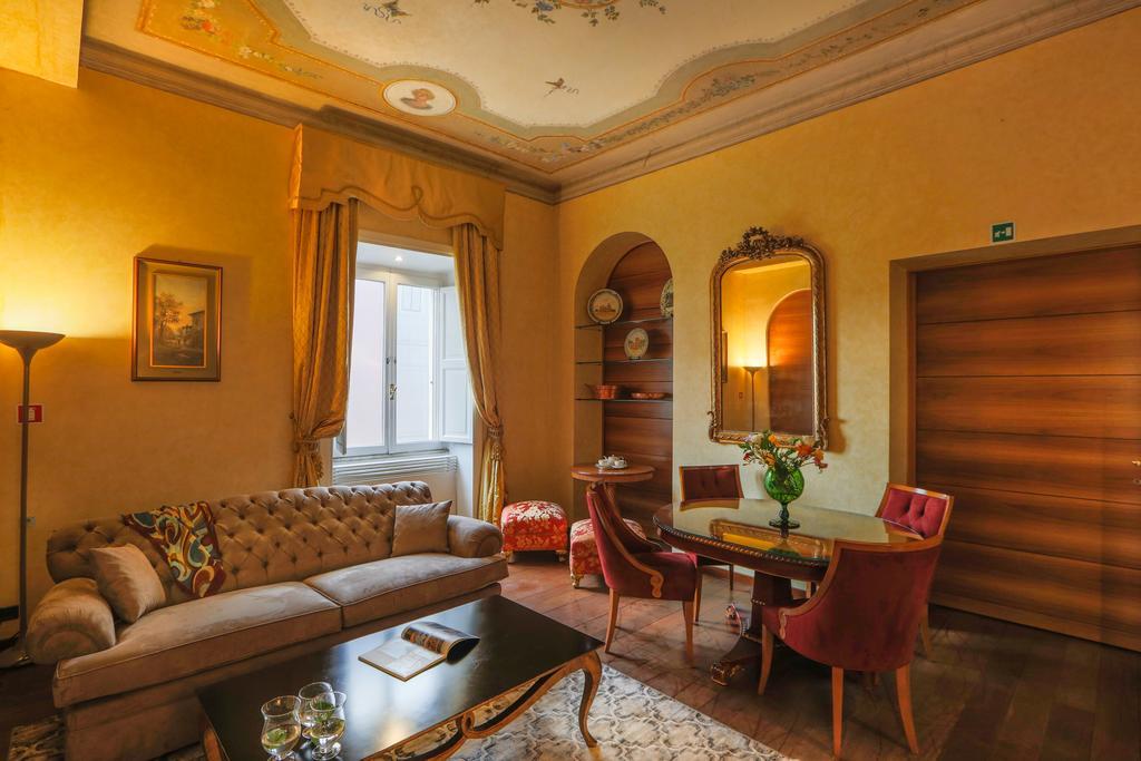 רומא Prestigious Apartment Piazza Navona מראה חיצוני תמונה